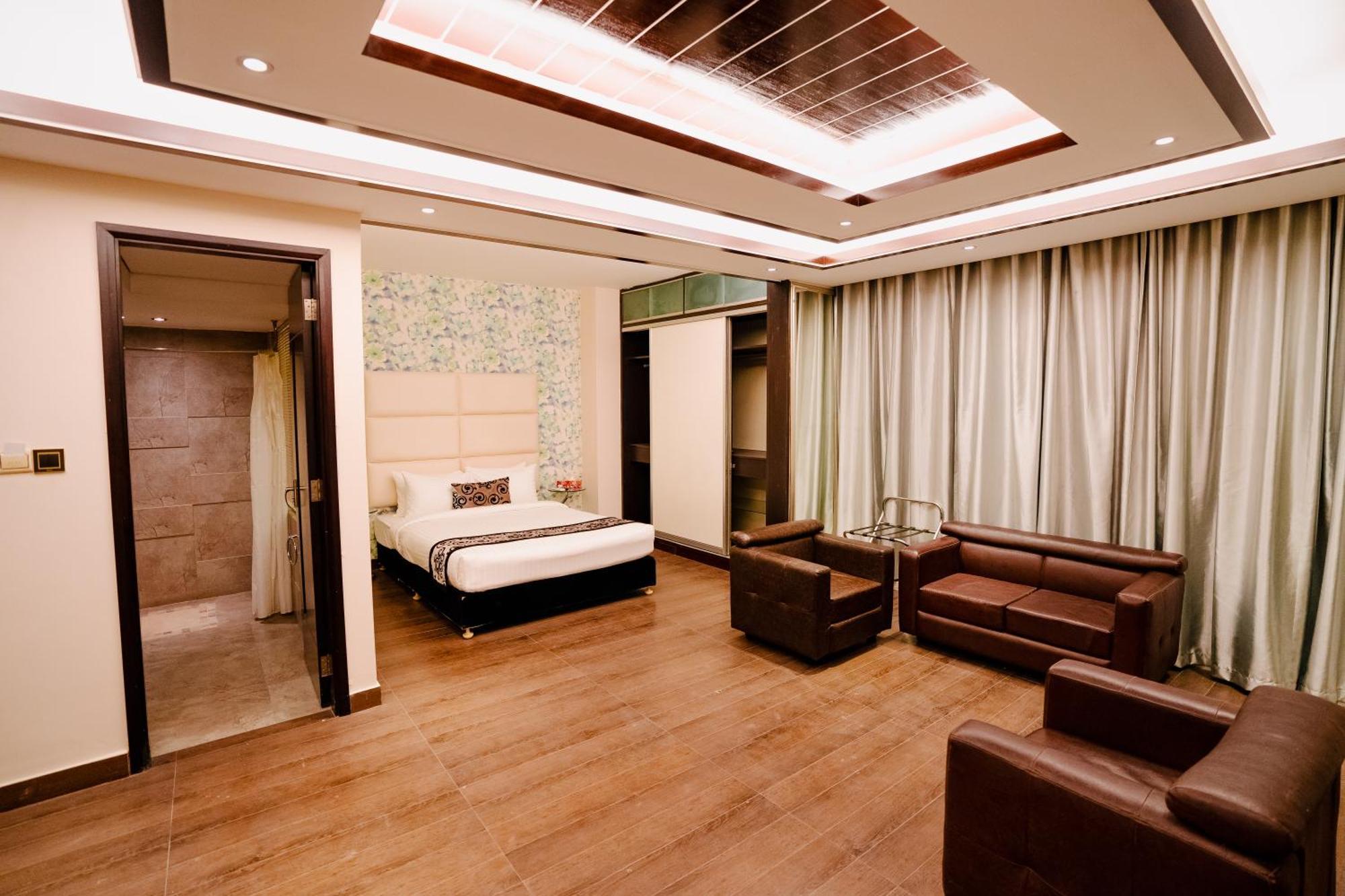 Royal Residence Dhaka Exterior photo