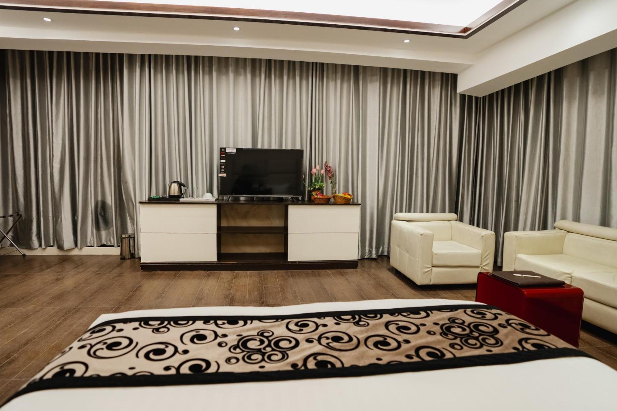 Royal Residence Dhaka Exterior photo